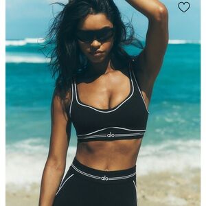 Alo heart throb bra